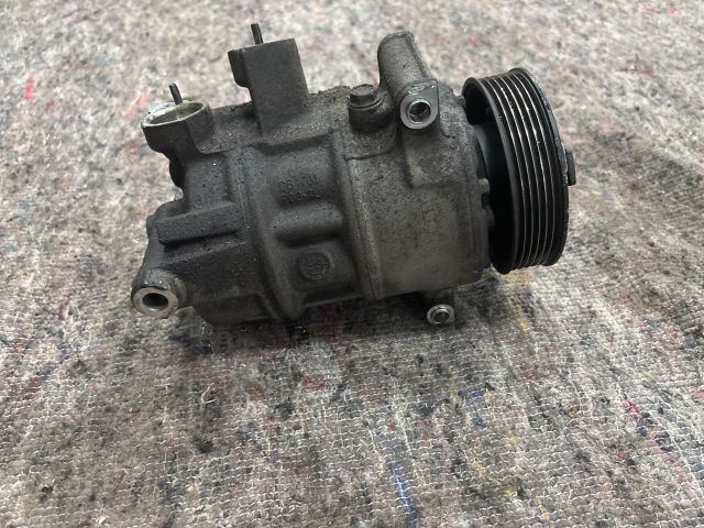 bontott SKODA ROOMSTER Klímakompresszor