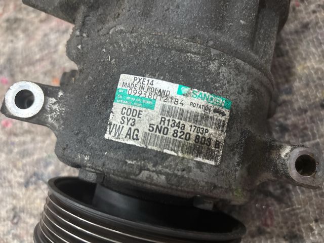 bontott SKODA ROOMSTER Klímakompresszor