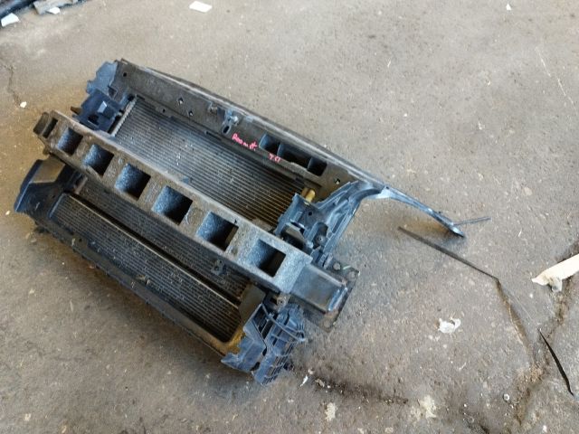 bontott SKODA ROOMSTER Komplett Homlokfal (Részeivel)