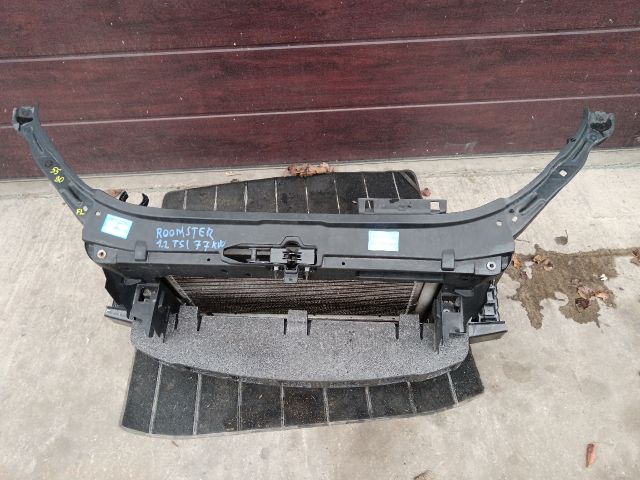 bontott SKODA ROOMSTER Komplett Homlokfal (Részeivel)