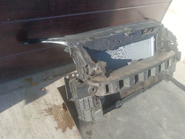 bontott SKODA ROOMSTER Komplett Homlokfal (Részeivel)