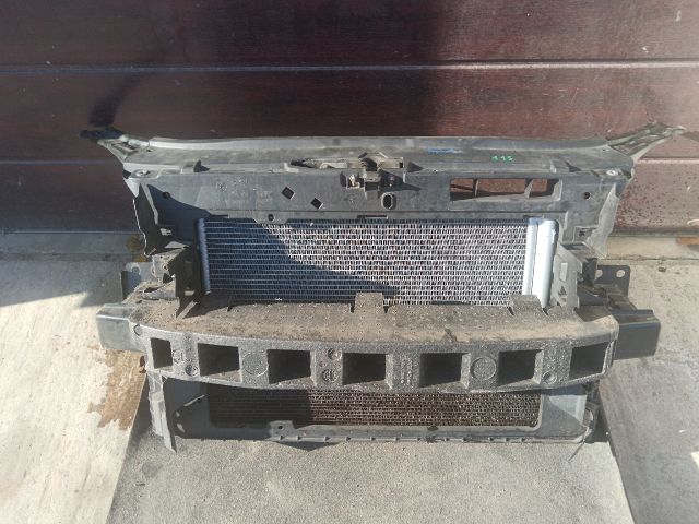 bontott SKODA ROOMSTER Komplett Homlokfal (Részeivel)