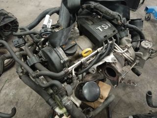 bontott SKODA ROOMSTER Motor (Fűzött blokk hengerfejjel)