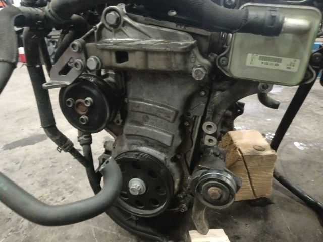 bontott SKODA ROOMSTER Motor (Fűzött blokk hengerfejjel)