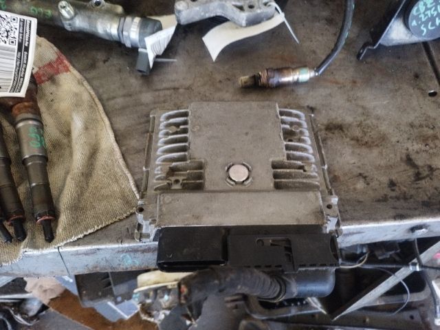 bontott SKODA ROOMSTER Motorvezérlő