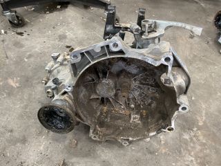 bontott SKODA ROOMSTER Váltó (Mechanikus)