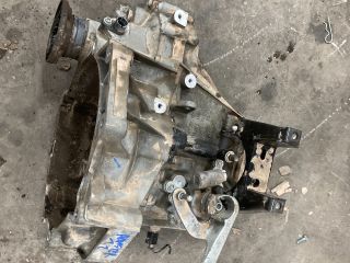 bontott SKODA ROOMSTER Váltó (Mechanikus)