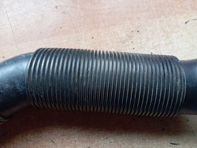 bontott SKODA ROOMSTER Légbeömlő Cső