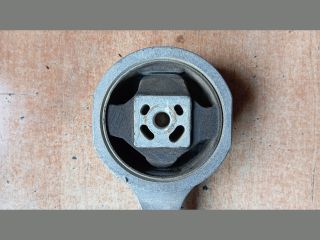 bontott SKODA ROOMSTER Motor Tartó Bak (Pozíciófüggetlen)