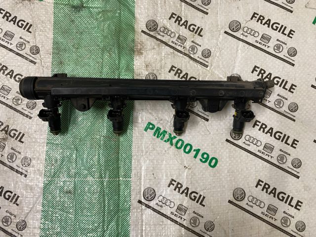 bontott SKODA ROOMSTER Porlasztó Sor / Híd