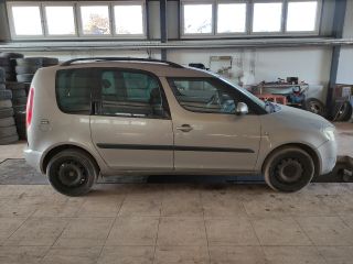 bontott SKODA ROOMSTER ABS Kocka