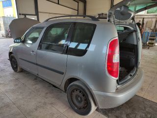 bontott SKODA ROOMSTER Bal első Gólyaláb (Lengécsillapító, Rugó)
