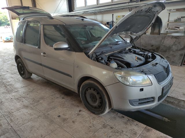 bontott SKODA ROOMSTER Bal első Gólyaláb (Lengécsillapító, Rugó)