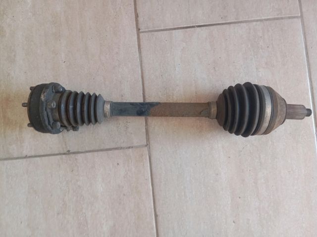 bontott SKODA ROOMSTER Bal Féltengely