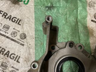 bontott SKODA ROOMSTER Első Főtengely Szimmeringház