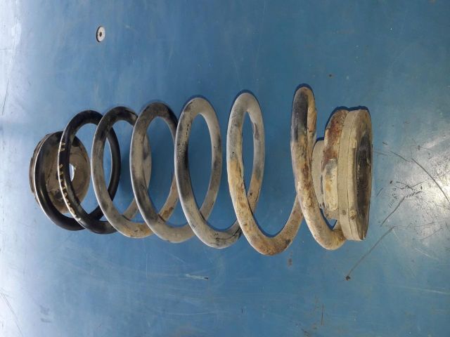 bontott SKODA ROOMSTER Hátsó Rugó