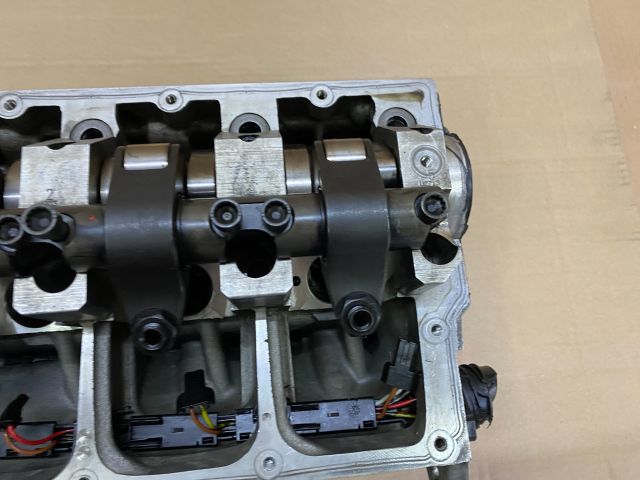 bontott SKODA ROOMSTER Hengerfej