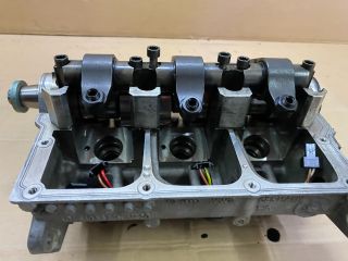 bontott SKODA ROOMSTER Hengerfej