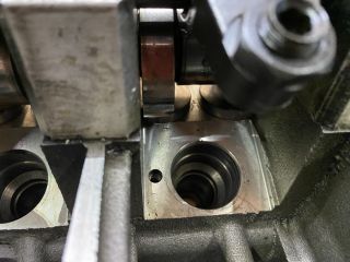 bontott SKODA ROOMSTER Hengerfej