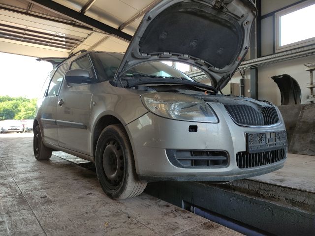 bontott SKODA ROOMSTER Jobb első Féknyereg Munkahengerrel