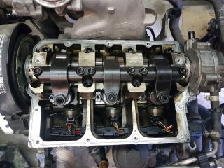 bontott SKODA ROOMSTER Komplett Motor (Segédberendezésekkel)