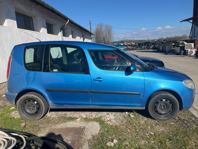 bontott SKODA ROOMSTER Turbó