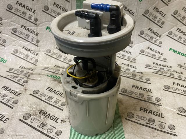 bontott SKODA ROOMSTER Üzemanyag Szivattyú