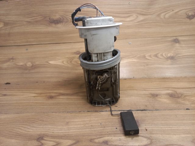 bontott SKODA ROOMSTER Üzemanyag Szivattyú