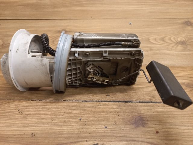 bontott SKODA ROOMSTER Üzemanyag Szivattyú