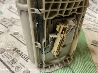 bontott SKODA ROOMSTER Üzemanyag Szivattyú