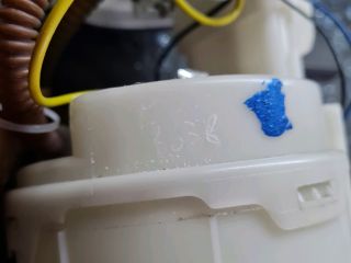 bontott SKODA ROOMSTER Üzemanyag Szivattyú