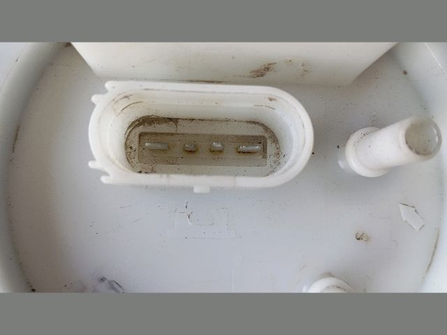 bontott SKODA ROOMSTER Üzemanyag Szivattyú