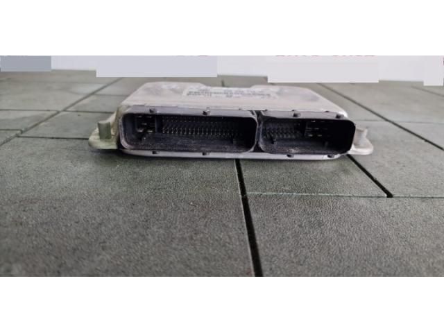 bontott SKODA ROOMSTER Motorvezérlő