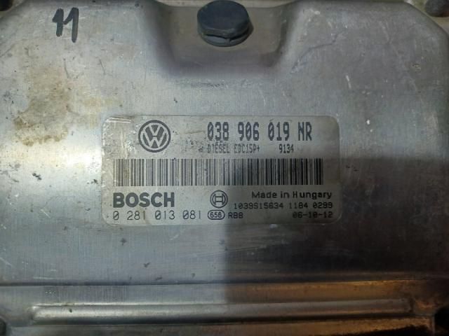 bontott SKODA ROOMSTER Motorvezérlő