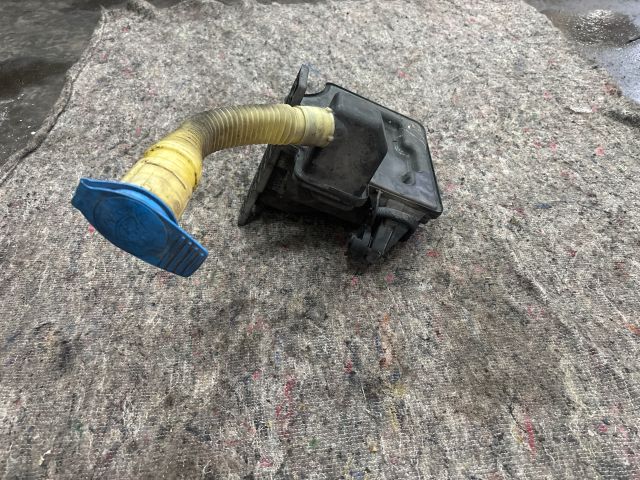 bontott SKODA ROOMSTER Ablakmosó Tartály