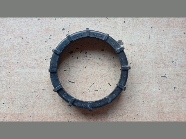 bontott SKODA ROOMSTER AC Pumpa Rögzítő Gyűrű