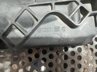 bontott SKODA ROOMSTER Akkumulátor Tartó