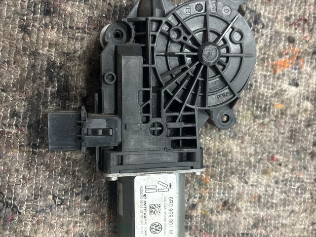 bontott SKODA ROOMSTER Bal első Ablakemelő Motor