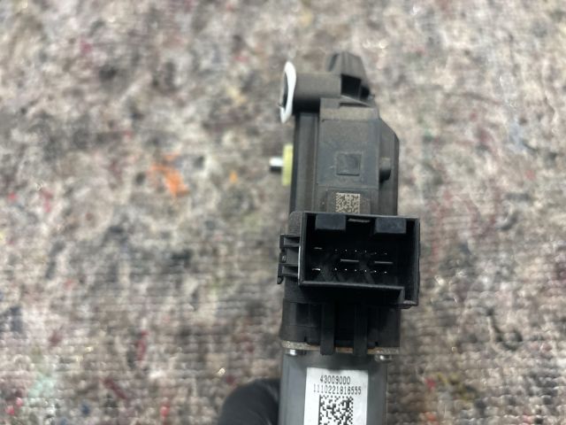 bontott SKODA ROOMSTER Bal első Ablakemelő Motor