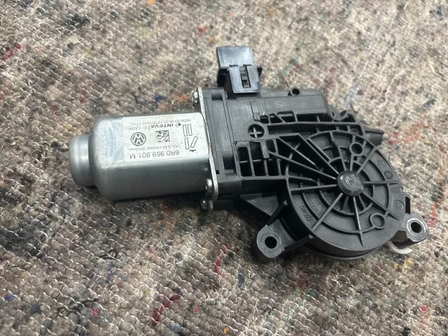 bontott SKODA ROOMSTER Bal első Ablakemelő Motor