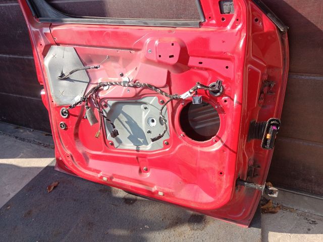 bontott SKODA ROOMSTER Bal első Ajtó (Részeivel)