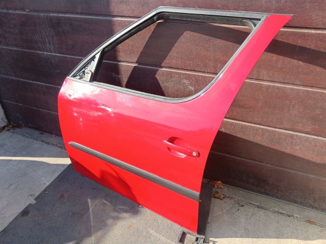 bontott SKODA ROOMSTER Bal első Ajtó (Részeivel)
