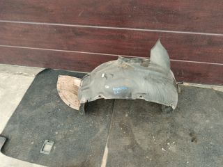 bontott SKODA ROOMSTER Bal első Dobbetét (Kerékjárati, Műanyag)