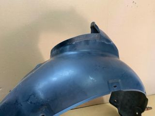 bontott SKODA ROOMSTER Bal első Dobbetét (Kerékjárati, Műanyag)