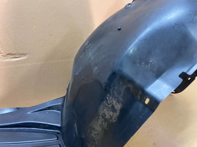 bontott SKODA ROOMSTER Bal első Dobbetét (Kerékjárati, Műanyag)