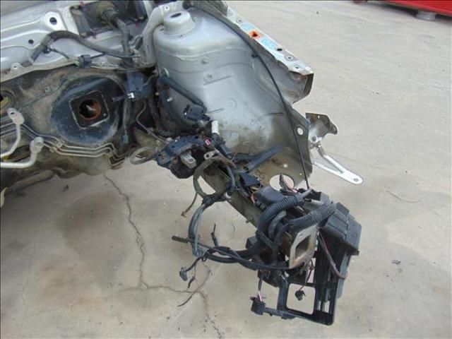 bontott SKODA ROOMSTER Bal első Ütközéscsillapító