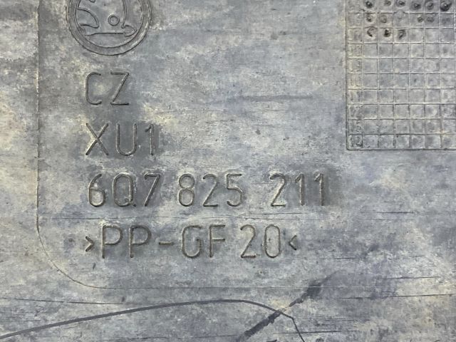 bontott SKODA ROOMSTER Bal Fenéklemez