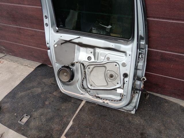 bontott SKODA ROOMSTER Bal hátsó Ajtó (Részeivel)