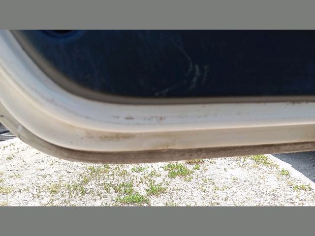 bontott SKODA ROOMSTER Bal hátsó Ajtó (Üres lemez)