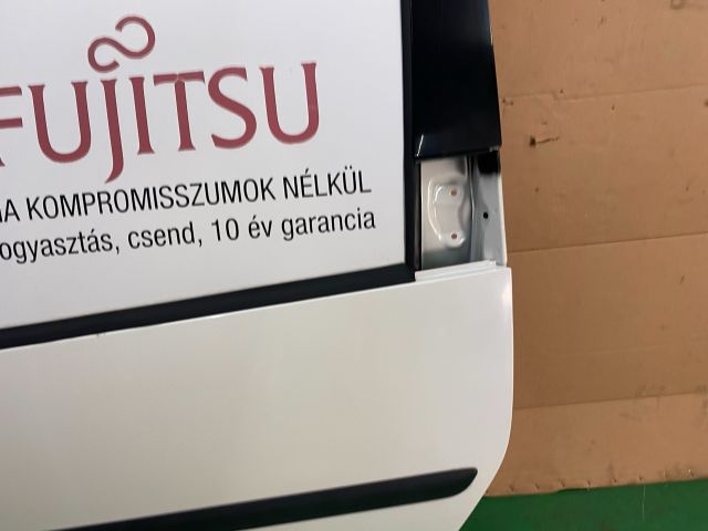 bontott SKODA ROOMSTER Bal hátsó Ajtó (Üres lemez)